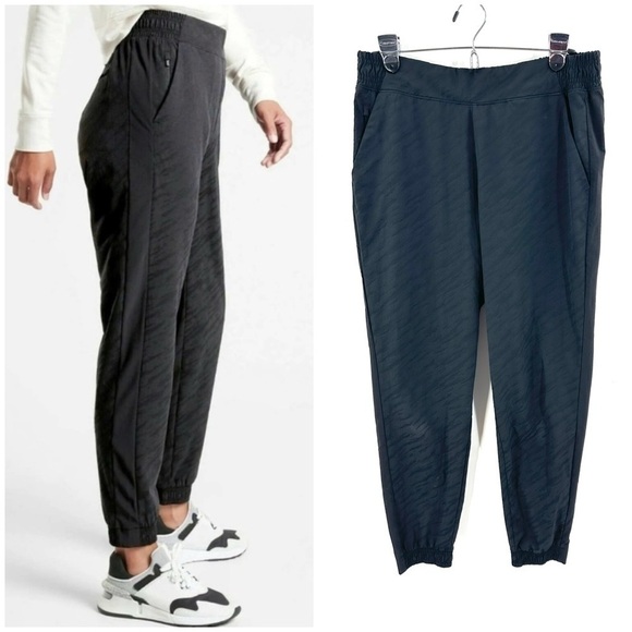 Athleta Brooklyn Textured Joggers Size 12 Black Athletic Pants Pockets High Rise - Picture 1 of 12